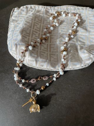 Collana lunga uncinetto perle pendente fiore