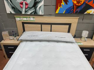 Cabeceros de madera y mimbre