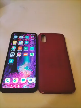 Teléfono móvil con pantalla grande