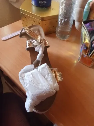 Sandalias cuña doradas mujer talla 40