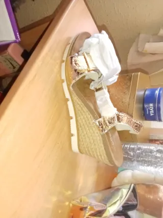 Sandalias cuña doradas mujer talla 40
