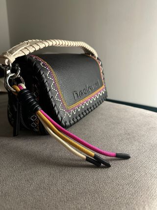 Bolso Bandolera Desigual  Nuevo con etiquetas !
