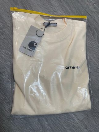 Camiseta Carhartt Manga Larga Beige