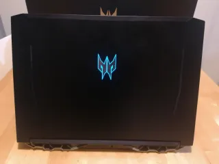Portátil Acer Predator Helios 300