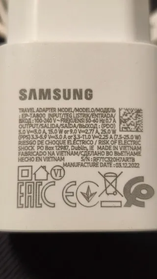 Cargador Samsung 25W Blanco EP-TA800