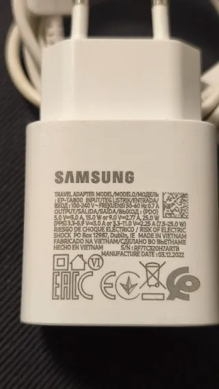 Cargador Samsung 25W Blanco EP-TA800