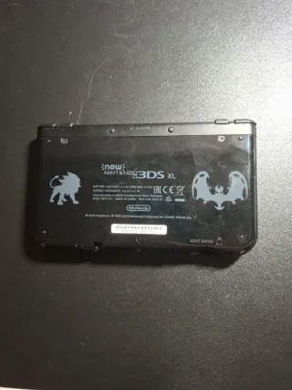 Nuovo Nintendo 3DS XL Edizione Pokémon Sole e Luna