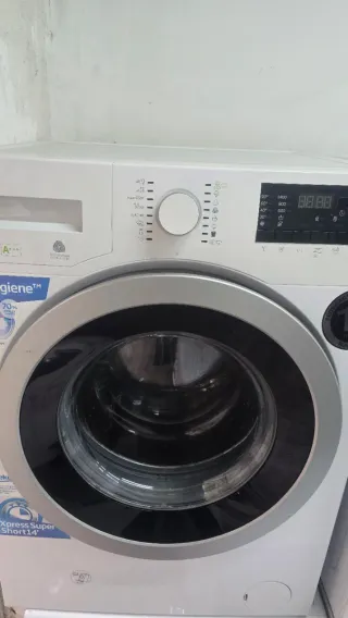 Lavadora Beko 8kg CoolHygiene Xpress Super Short14