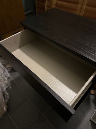 Cómoda IKEA MALM Negra 4 Cajones