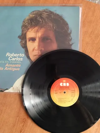 Lote 3 vinilo classici spagnoli: Serrat + Roberto C