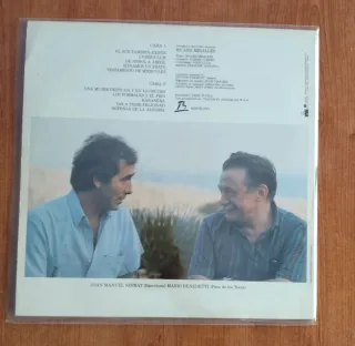 Lote 3 vinilo classici spagnoli: Serrat + Roberto C