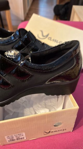 Zapatos Yameizi mujer negrosNuevos