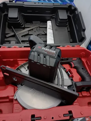 Sierra Circular Parkside 20V Metal (Sin Batería)