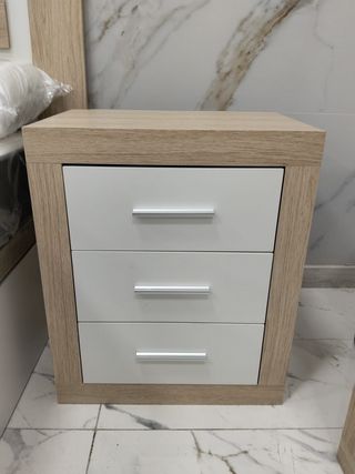 Cómoda 3 cajones madera y blanco