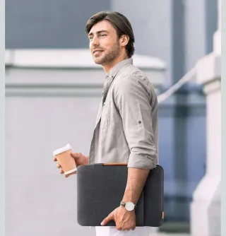 Custodia portatile rinforzata 15-16"