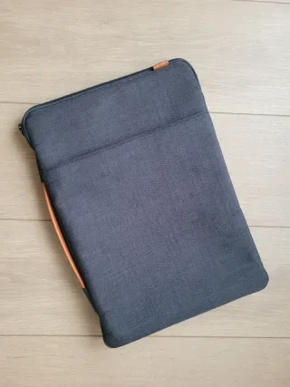 Custodia portatile rinforzata 15-16"