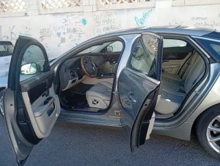 Jaguar XJ 2010