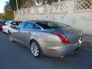 Jaguar XJ 2010