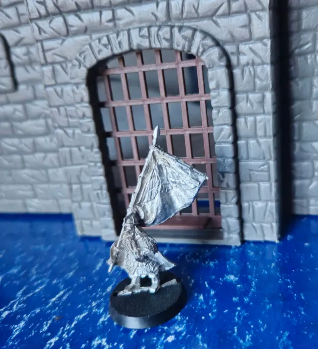 Miniatura ESDLA Portaestandarte Enano 2