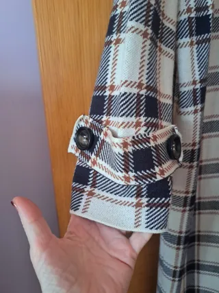 Abrigo largo Zara cuadros