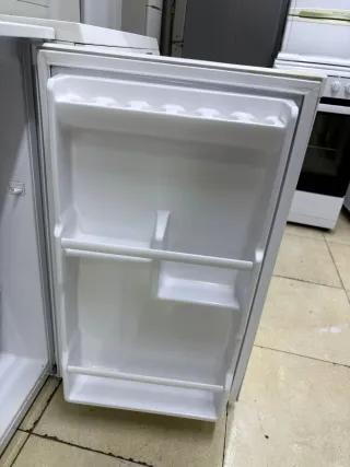 Nevera pequeña Smeg excelente estado