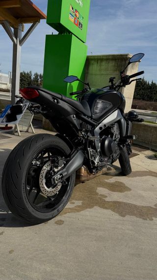 Yamaha MT-09 2022 (95cv)