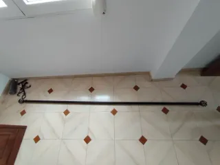 Cortinero envejecido de 150 cm, metal