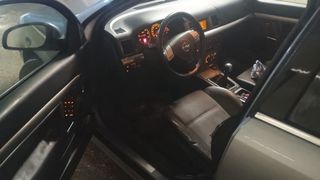 Opel Vectra Plata