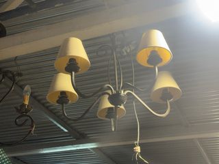 Lámpara de techo clásica beige y negra