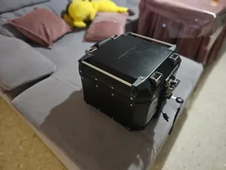 Baúl Top Case original Yamaha Adventure Negro