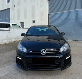 Volkswagen Golf R