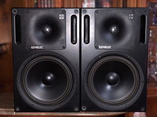 Altavoces Genelec 1031A  Estudio Respuesta Cercana