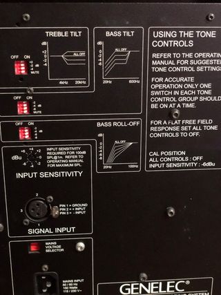 Altavoces Genelec 1031A  Estudio Respuesta Cercana