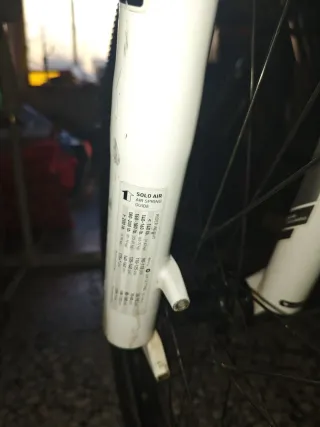 Horquilla RockShox XC30 26