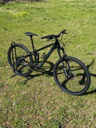 Ghost Essential FS Talla M