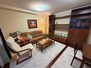 Piso en alquiler en Zona de Plaza de Barcelos en Pontevedra