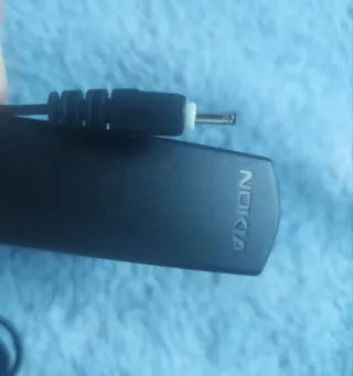 Carregadors Nokia AC3E, AC8E i Philips HQ8505