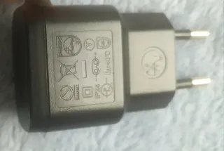 Carregadors Nokia AC3E, AC8E i Philips HQ8505