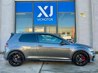 Volkswagen Golf 2.0 GTI