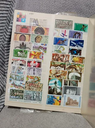 Álbum de sellos antiguo