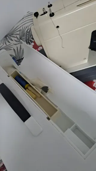 Máquina de coser Royal