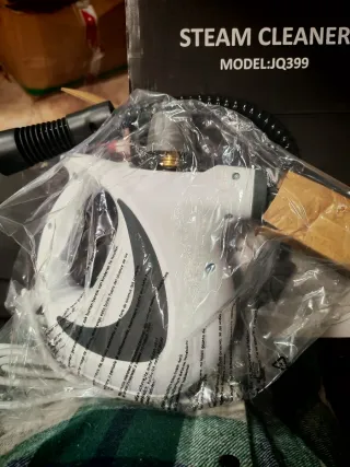 Limpiador a Vapor Portátil JQ399