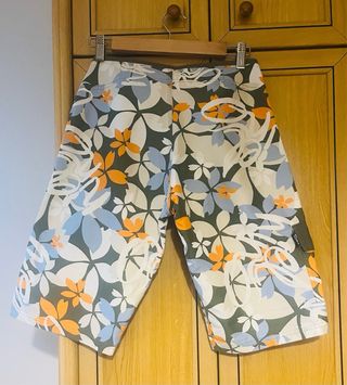 Bañador niño estampado floral