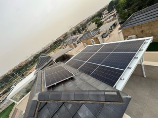 Instalación y legalizacion de paneles solares.