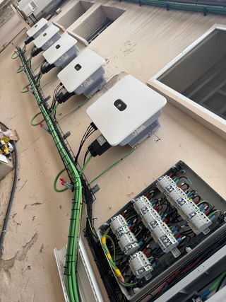 Instalación y legalizacion de paneles solares.