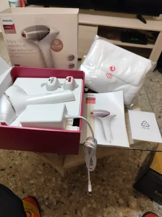 Depiladora Philips Lumea 8000 BRI946 IPL