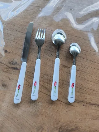 Cubiertos infantiles La Sirenita Disney