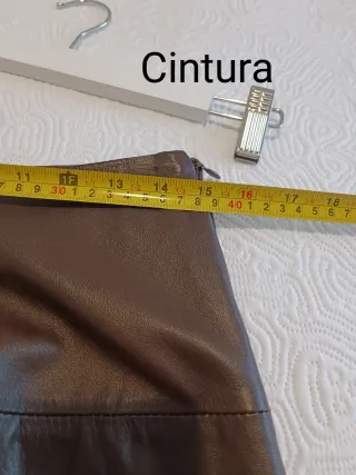 Falda de cuero auténtico marrón