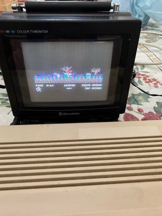 Commodore 64C Completo Beige/Grigio