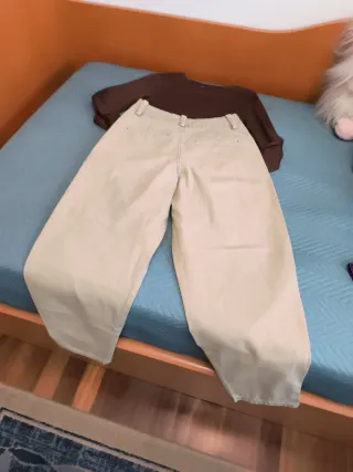 Conjunto pantalón y camiseta